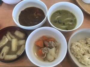 パークサイドキッチン料理カレー