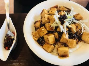 良寛 マーボー丼