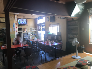 松葉食道 店内2