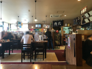 侍元 店内