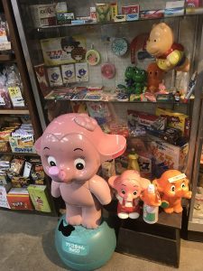 にいつ駄菓子の駅 店内3
