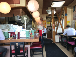 ラーメン党ひさご 店内