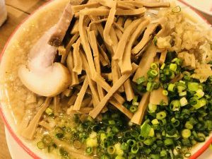 たまる屋亀貝店 メンマラーメン