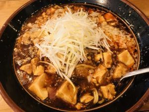 たまる屋亀貝店 背脂マーボーメン