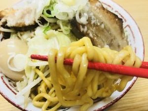 男前★飛雄馬 ゆうG醤油 麺リフト