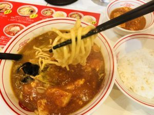蒙古タンメン 麺リフト