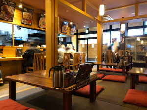 味勲拉 店内