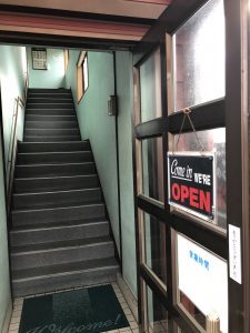 パステル 階段