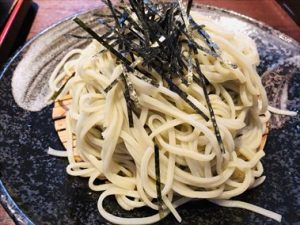 牛華堂 そば