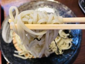 牛華堂 そば 麺リフト